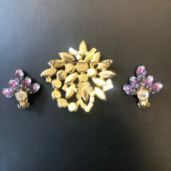 ❤️ Vintage Iridescent Brooch & Earrings Set - Picture 8 of 11
